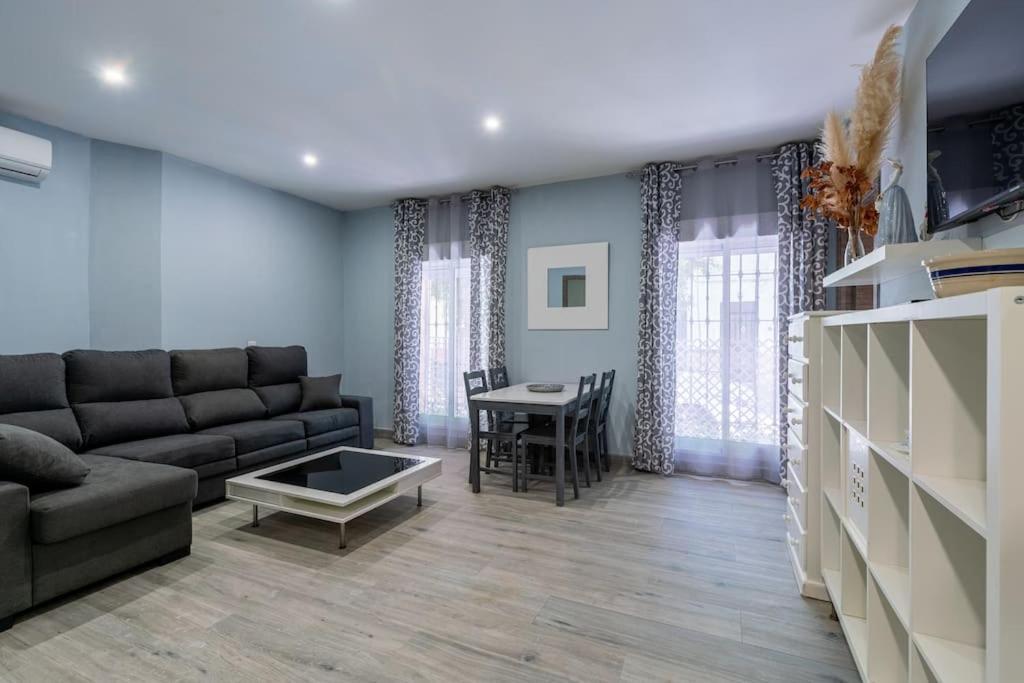 Apartment Deluxe Family Triana *
